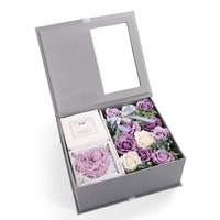 Vente en gros de petits cadeaux de saint-valentin, Roses de savon préservées Roses éternelles fleurs dans une boîte cadeau meilleur cadeau pour petite amie/