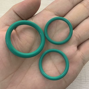 Anillos de goma para tapa del depósito de agua de BMW, juego de tres piezas de repuesto - Product Image 1