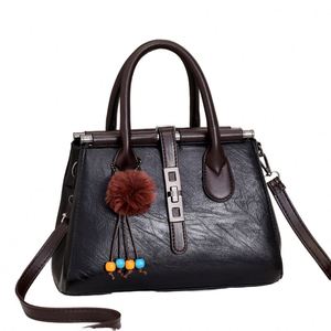 Bolsos de mano baratos de cuero impermeables sin marca para mujer, bolso tote tejido color beige personalizable 2025 - Product Image 1