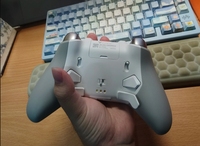 Manette de jeu Flydigi APEX 6/6Pro avec retour haptique, réglage de la force, bouton à interrupteur VCM, compatible avec PC/Switch/téléphone mobile