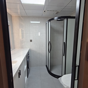 <span class=keywords><strong>Maison</strong></span> Capsule à Vendre : Espace Moderne, Structure en Acier Préfabriquée, <span class=keywords><strong>Maison</strong></span> Ronde pour Location Vacances et Vie en Station Balnéaire, Alimentation Solaire - Product Image 4