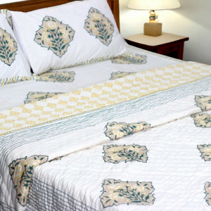 Couverture réversible en coton bio, fabriquée à la main, imprimée à la main avec motifs floraux, avec drap de lit, pour usage hôtelier, vente en gros - Product Image 1