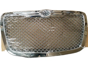 82209852 griglia anteriore per <span class=keywords><strong>Chrysler</strong></span> <span class=keywords><strong>300C</strong></span> 2005-2010 - Product Image 1