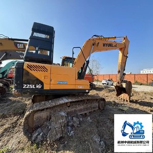 Escavatore Cingolato <span class=keywords><strong>Hyundai</strong></span> 225LV Usato da 22 Tonnellate con Motore Core Coreano 225LV-9S - Product Image 2