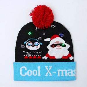 Chapeaux de Noël à LED Casquette en tricot avec poche cachée et interrupteur facile Acrylique chaud pour les promenades nocturnes Bonnets d'hiver personnalisés - Product Image 6