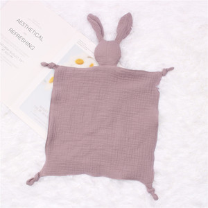 En gros, <span class=keywords><strong>Doudou</strong></span> Lapin en Gaze Double Couche 100% Coton, avec Logo Personnalisé, Compagnon de Sommeil pour Bébé, <span class=keywords><strong>Doudou</strong></span> de Sécurité Apaisant - Product Image 6