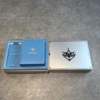Boîte d'emballage en carton rigide haut de gamme, boîte cadeau argentée personnalisée, personnalisation de l'insert, luxe pour les produits électroniques