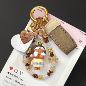 Accessoires 2026 : Porte-clés fantaisie Crybaby, Breloques Skullpanda Y2K, Chaînes personnalisées style tendance, Vente en gros à bas prix - Product Image 2