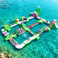 Parcours d'obstacles aquatiques gonflables flottants avec escalade, trampoline et toboggan pour les centres de villégiature, les lacs et les entreprises de location