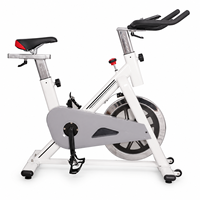 Vélo de spinning professionnel K-FIT GSP033M pour intérieur, cadre en acier, transmission par courroie et chaîne, rotation bidirectionnelle pour la remise en forme à domicile
