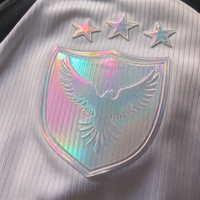 Vente en gros d'usine, patchs thermocollants en TPU souple avec logo 3D en relief personnalisé pour les vêtements de sport de football, livraison rapide