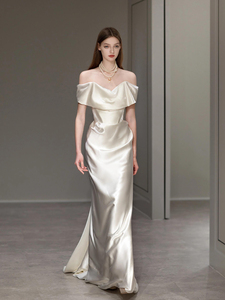 Abito da sera Alice di alta gamma in raso bianco antistatico, taglie forti, lungo fino al pavimento, con spalle scoperte, per feste e banchetti - Product Image 2