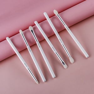 Juego de brochas de maquillaje para ojos, Set de 6 brochas de maquillaje para mezclar pelo de cabra pequeño y Puntiagudo, color marrón y blanco, Etiqueta Privada - Product Image 6