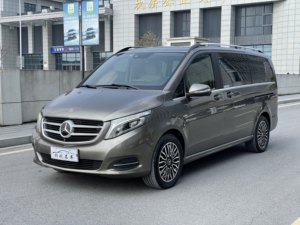 La <span class=keywords><strong>Mercedes</strong></span>-Benz Classe V <span class=keywords><strong>2018</strong></span> 260 Premium Edition National V Professional Car est exportée à bas prix - Product Image 2