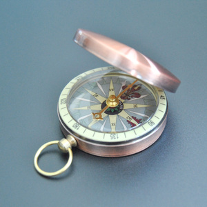 Boussole de poche en métal antique de poche Style <span class=keywords><strong>nautique</strong></span> lumineux portable léger pour la navigation en plein air explorant la nature - Product Image 4