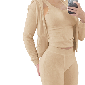 Conjunto Feminino de Três Peças com Colete de Veludo e Moletom para Climas Frios - Product Image 3