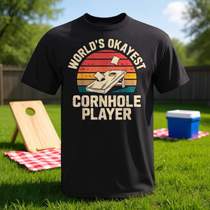 T-shirt Worlds Okayest Cornhole Player au design rétro, unisexe, à manches courtes et col rond pour adulte - Product Image 3