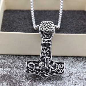 Yunnique – pendentif marteau Thor en acier inoxydable, double face, design nordique, collier pour hommes, bijoux cadeau - Product Image 3