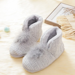 Fashion Feather Decoration Ankle Height Winter Faux Fur Indoor Ladies <strong>Knit</strong> <strong>Boots</strong> - Product Image 2