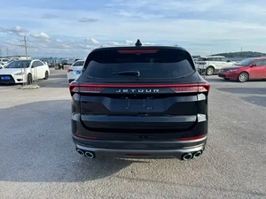 Jetour X70 PLUS 2023, SUV Usado Chino de 5 Asientos, con CarPlay y Cámara de Reversa, Ideal para Viajes Familiares Urbanos, Compras y Transporte Escolar - Product Image 5