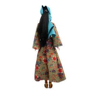 دمى هندية تقليدية بتصميم إسلامي بطول 11.5 بوصة مع فستان طويل مزين بالزهور وشال أزرق وحقيبة وردية للبيع بالجملة - Product Image 2