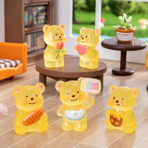 Orso di burro caldo sognatore alla moda decorazioni artigianali in resina graziosi ornamenti per auto fai da te eco-friendly Play per auto - Product Image 4