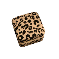 Boîte à bijoux portable élégante à imprimé léopard, fabriquée en Chine, pour boucles d'oreilles, bagues et colliers, petite boîte carrée imprimée