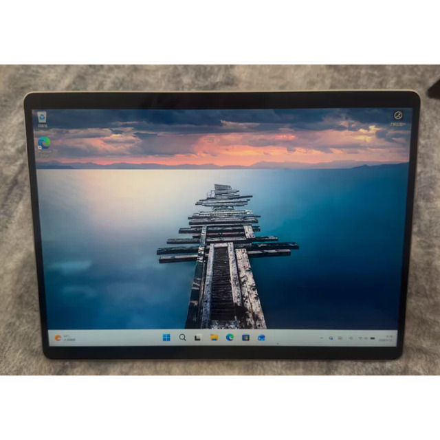 Mic-so-ft Surface Pro8  Core I5  8GB RAM 256GB SSD 13-inch 2.8K High-definition High Refresh Rate Screen 120Hz Touch Screen