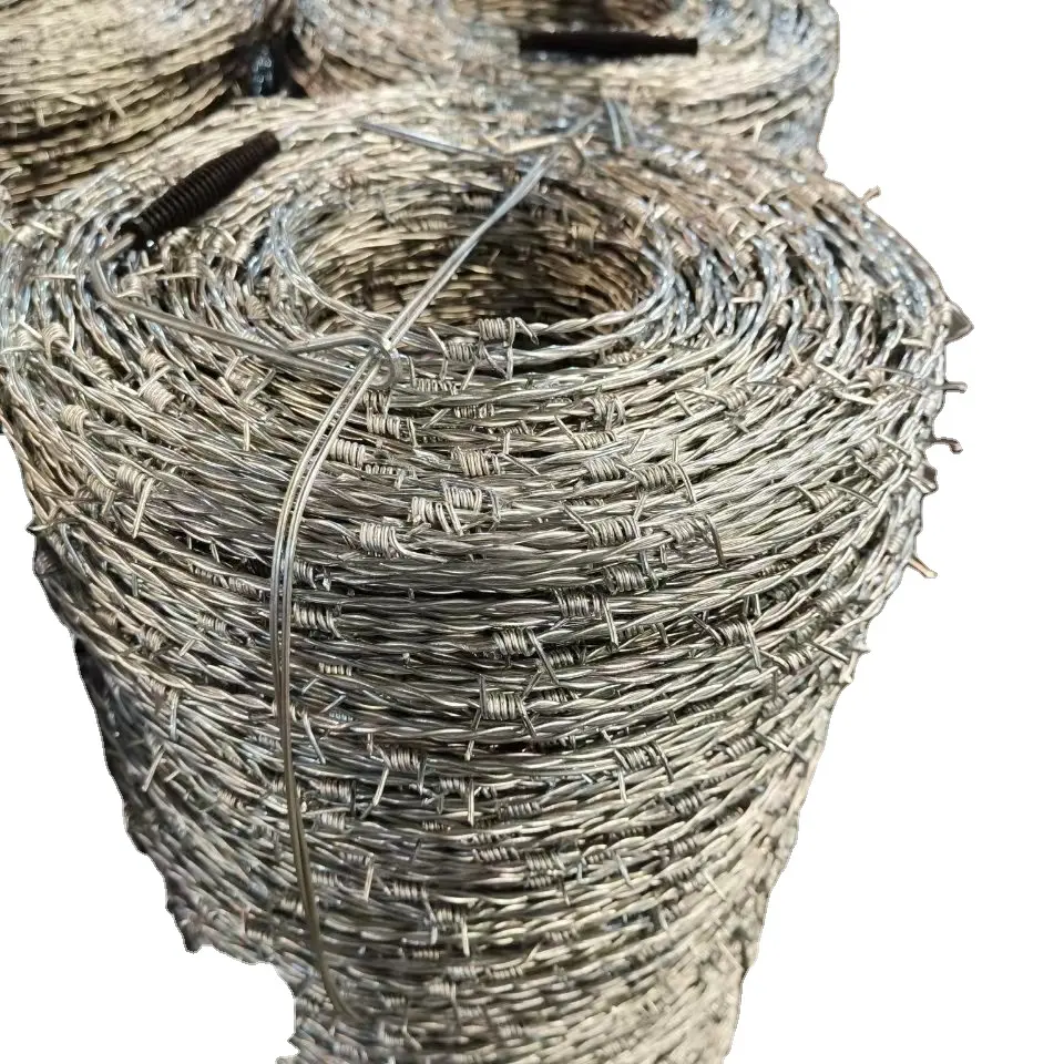 Preços de arame farpado galvanizado por imersão a quente no mercado da África do Sul arame farpado barato