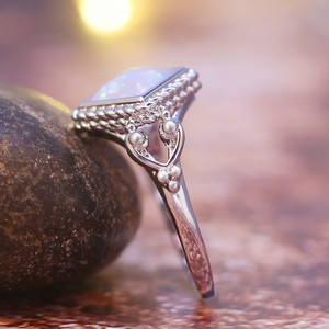 Anello vintage a rombo cavo per donna, design con pietra color opale intarsiata, gioielli alla moda - Product Image 4