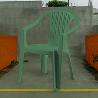 Chaise de jardin d'extérieur empilable Bica Ratak avec accoudoirs 56x54x79h cm Polypropylène vert 56x54x79h cm