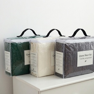 Set di Biancheria da Letto Morbido e Leggero in 4 Pezzi, Tinta Unita, con Federe per Casa e Hotel - Product Image 1