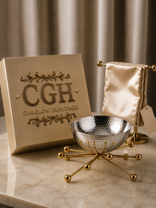 ชามสแตนเลสสตีลสีเงินลายตอกแบบแฮมเมอร์ ยี่ห้อ Casglow Heritage พร้อมฐานลายดาวสีทอง 3 ชั้น สำหรับตกแต่งบนโต๊ะ - Product Image 1
