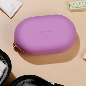 Elegante Bolsa <span class=keywords><strong>de</strong></span> Maquillaje <span class=keywords><strong>de</strong></span> Silicona Morada, Organizador <span class=keywords><strong>de</strong></span> Artículos <span class=keywords><strong>de</strong></span> Tocador Impermeable con Cremallera para Almacenamiento <span class=keywords><strong>de</strong></span> Artículos <span class=keywords><strong>de</strong></span> Belleza <span class=keywords><strong>de</strong></span> Lujo para Mujer - Product Image 4