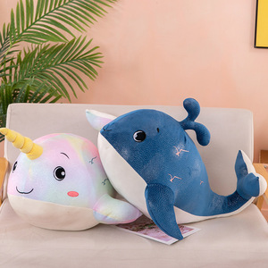 Adorable oreiller en peluche <span class=keywords><strong>baleine</strong></span> bleue avec motif à pois scintillants et broderie <span class=keywords><strong>de</strong></span> mouette, jouet animal marin doux pour <span class=keywords><strong>la</strong></span> décoration <span class=keywords><strong>de</strong></span> lit et canapé des enfants - Product Image 3