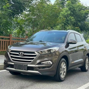 <span class=keywords><strong>Hyundai</strong></span> <span class=keywords><strong>Tucson</strong></span> <span class=keywords><strong>2018</strong></span> 1.6T 7DCT 2WD Edición Especial 15.º Aniversario LHD SUV Compacto de <span class=keywords><strong>Gasolina</strong></span> - Product Image 1