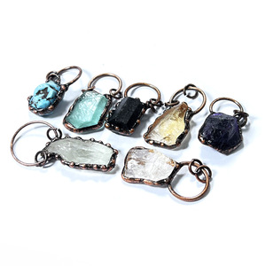 Pendentif Quartz Aura Naturel Plaqué Or Grande Pierre Point Bar Druzy Améthyste Designs Cristaux Bruts Pierres Précieuses Pendentifs de Mode Charmes - Product Image 5