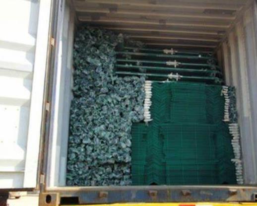 Hot dipped galvanized 3D Curvy PVC Coated Welded Wire Mesh Fencing
