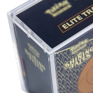 Étui magnétique personnalisé de luxe transparent en acrylique avec protection UV pour cartes Pokémon ETB - Product Image 3