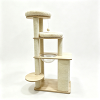 Arbre à chat spirale multi-niveaux SkyPath moderne et luxueux avec maisonnette fermée, capsule spatiale et poteaux à gratter en sisal pour intérieur