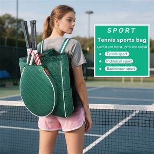 Sac à dos de tennis matelassé en microfibre vert léger rembourré Pickleball <span class=keywords><strong>Badminton</strong></span> à la mode pour femmes - Product Image 1