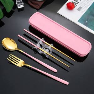 Ensemble de couverts de luxe en acier inoxydable 304, portable, plaqué or, 3 pièces (cuillère, fourchette, baguettes) avec étui pour l'école, le bureau, les voyages et le camping - Product Image 5