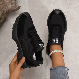 Vente en gros usine 2026 baskets tendance polyvalentes de style rétro - pour <span class=keywords><strong>femme</strong></span>, entièrement noires, <span class=keywords><strong>à</strong></span> panneaux, avec logo lettre, plateforme classique, décontractées - Product Image 3