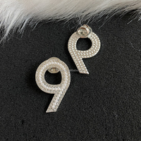 Numéro numérique personnalisé 1 2 3 4 5 6 7 8 9 10 11 12 13 14 15 16 17 18 19 20 Broches en perles et cristaux disponibles tous les numéros