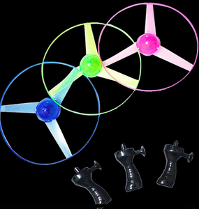 Prix le plus bas drôle en plastique main rotation pousser lumière led soucoupe volante jouets de plein air ligne de traction allumer soucoupe volante jouet - Product Image 6