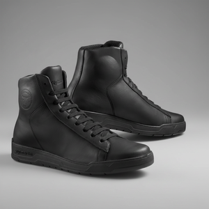 Stylmartin Core Chaussures de moto pour hommes Noir Taille 47 Fermeture à lacets Respirant Imperméable Léger avec Toe Box - Product Image 1