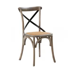 2022 sedia impilabile impilabile in rovere di faggio impilabile all'ingrosso X sedia da pranzo in legno con schienale incrociato