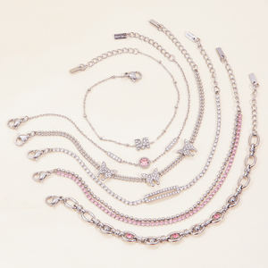 Bracciale a Catena J&D Placcato <span class=keywords><strong>Oro</strong></span> 18K in Acciaio Inossidabile con Farfalla di Zirconi Rosa e Bianchi Classico e di Tendenza - Product Image 4