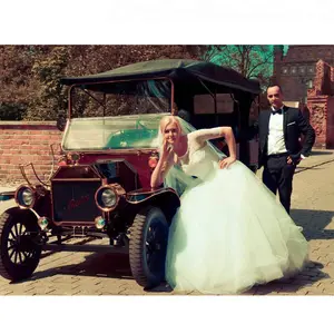 لصور صور للسيارات للتقاط اللحظات الخالدة للأزواج السعيدين عربة جولف الزفاف ذات الطراز الرومانسي لأعمال التأجير