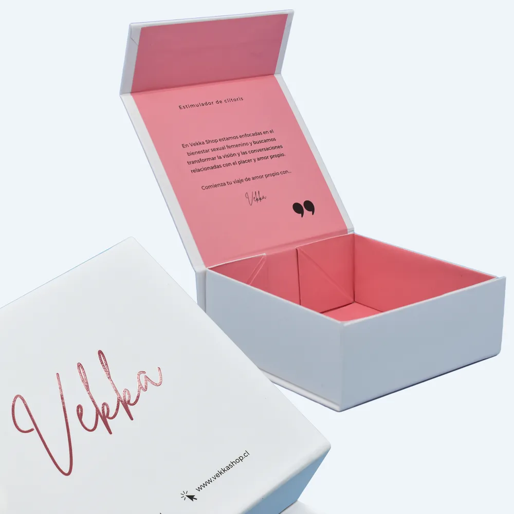 Магнитные подарочные бумажные коробки с логотипом на заказ, упаковочные коробки с крышкой для косметики, плоские белые подарочные коробки с магнитной застежкой для секс-игрушек